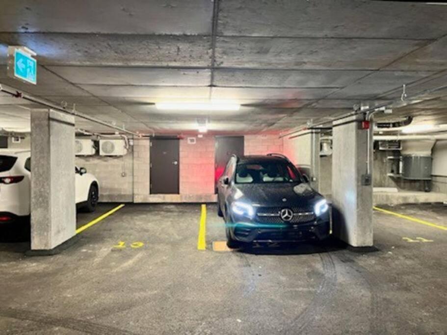 Initial / Cinema +Parking / Centre-Ville De Quebec Exterior foto